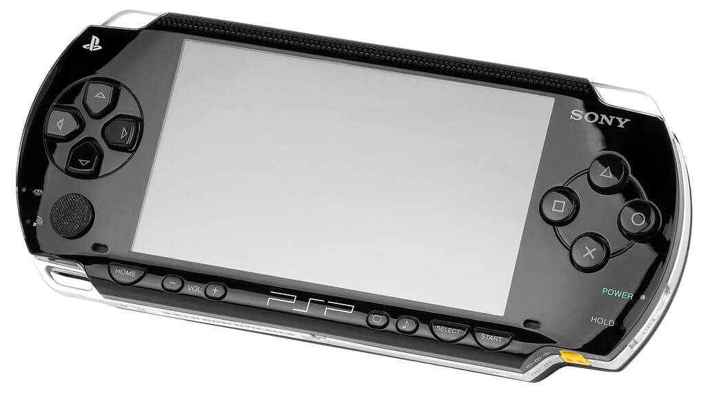 Sony PSP | 100% RETRO | EN