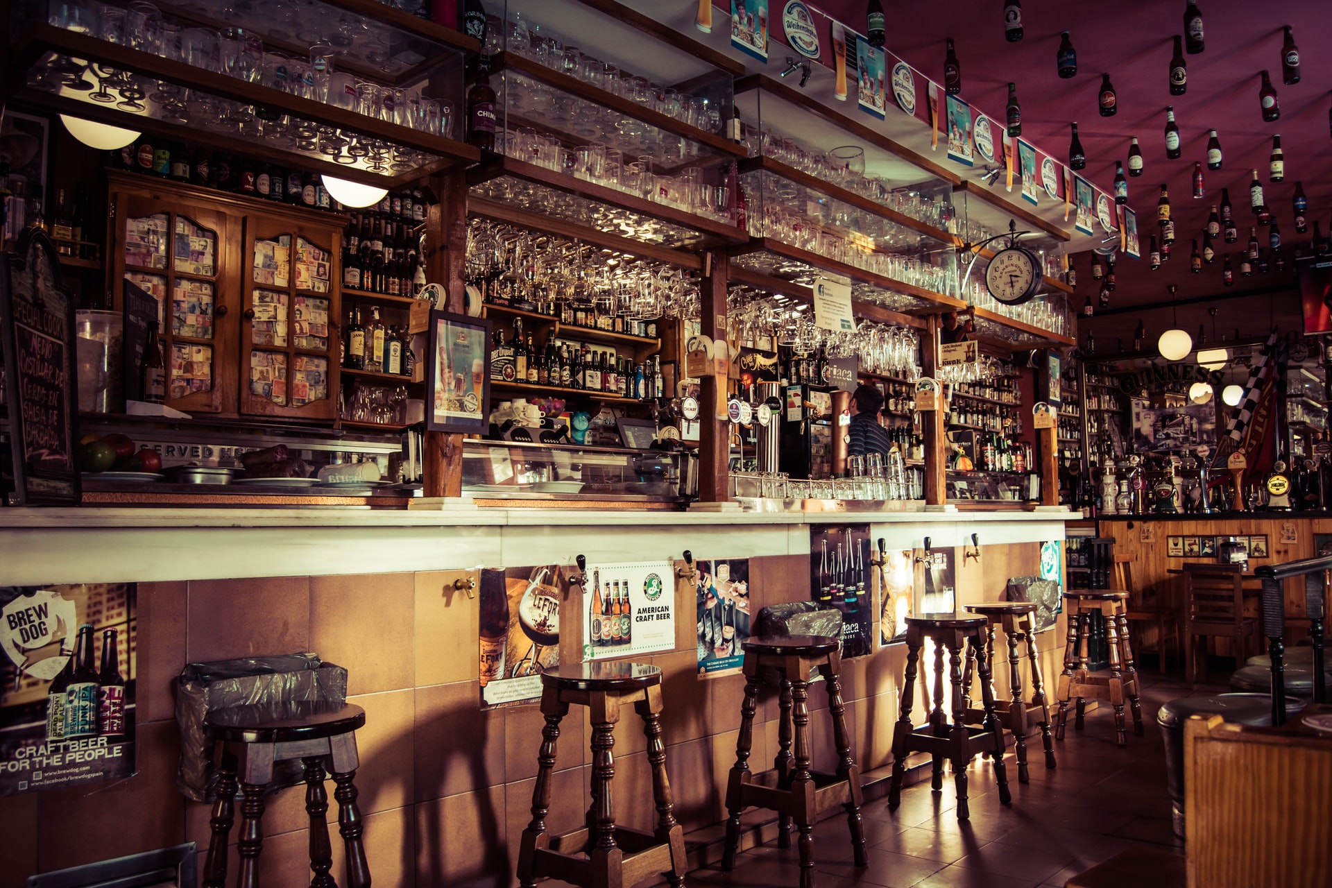 Decorar un bar de forma retro 1