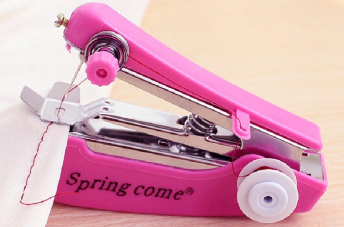Maquina de coser manual 1